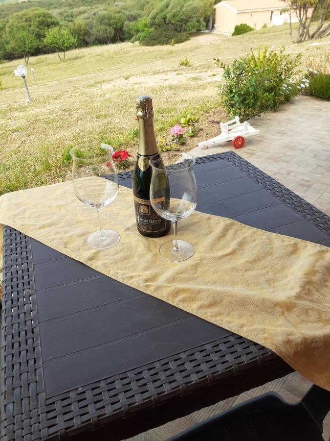 Agriturismo Gli Olivastri Appartamento Corbezzolo Con Piscina E Vista Mare,Climatizzatore,Wifi Aglientu Buitenkant foto